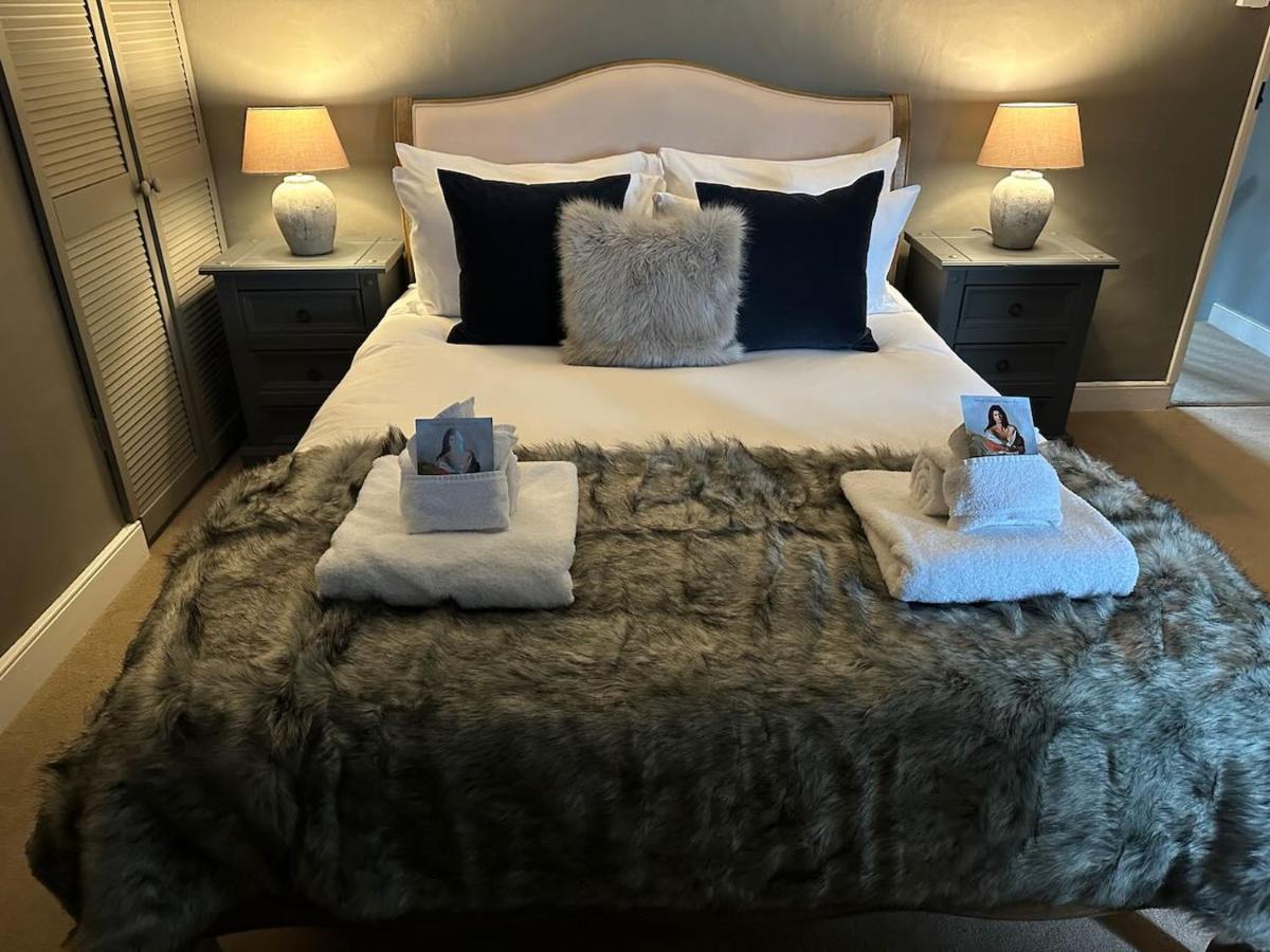 Meadow Cottage ซอลส์บรี ภายนอก รูปภาพ