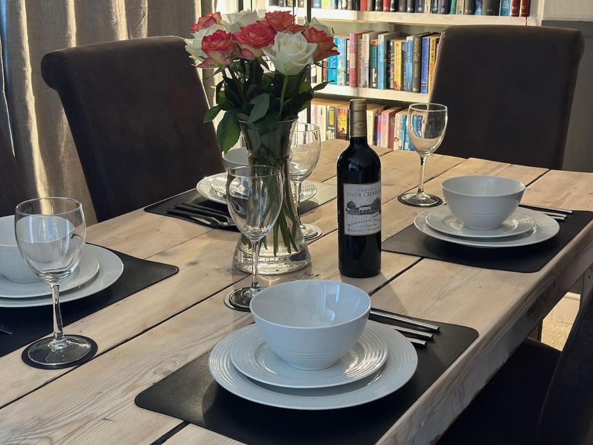 Meadow Cottage ซอลส์บรี ภายนอก รูปภาพ