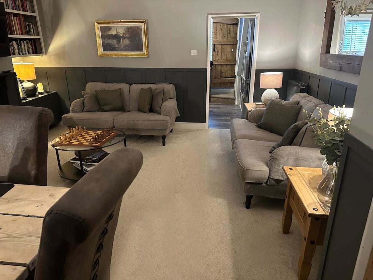 Meadow Cottage ซอลส์บรี ภายนอก รูปภาพ